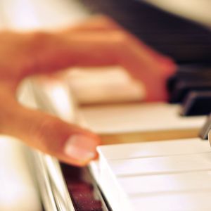 男人手婬出精过程Gay
